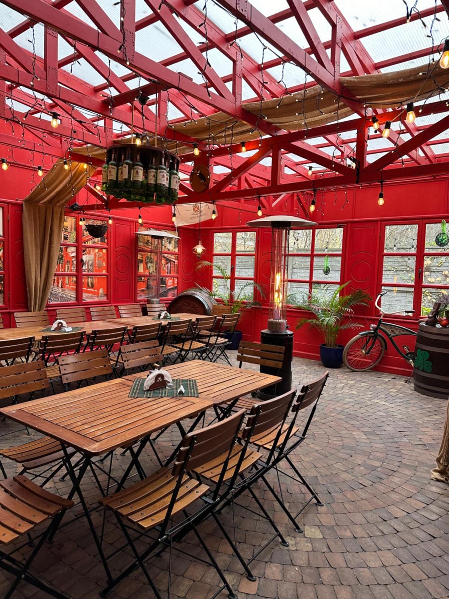 Shoemaker Irish Pub & Accommodation Kielce Ngoại thất bức ảnh