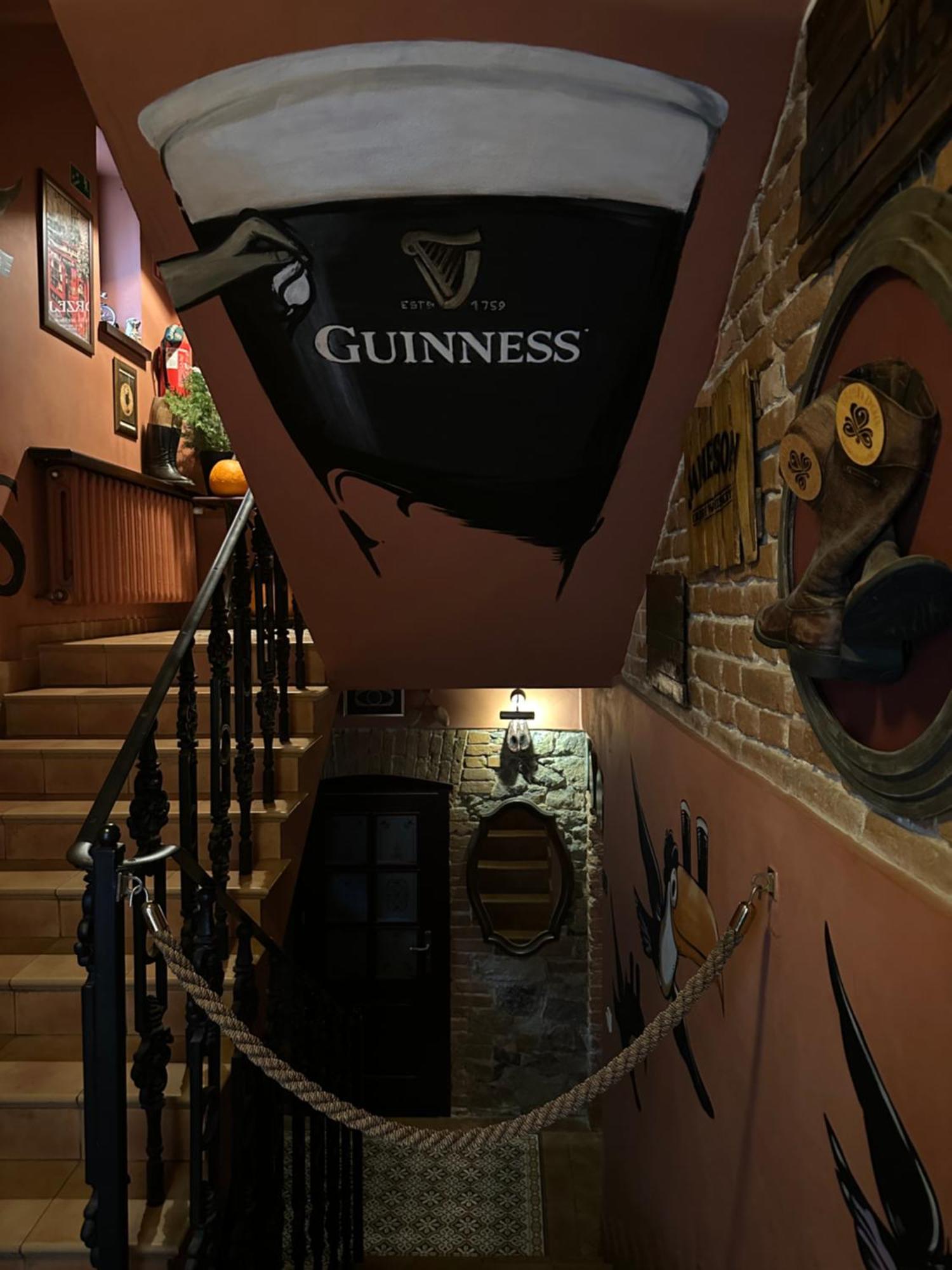 Shoemaker Irish Pub & Accommodation Kielce Ngoại thất bức ảnh