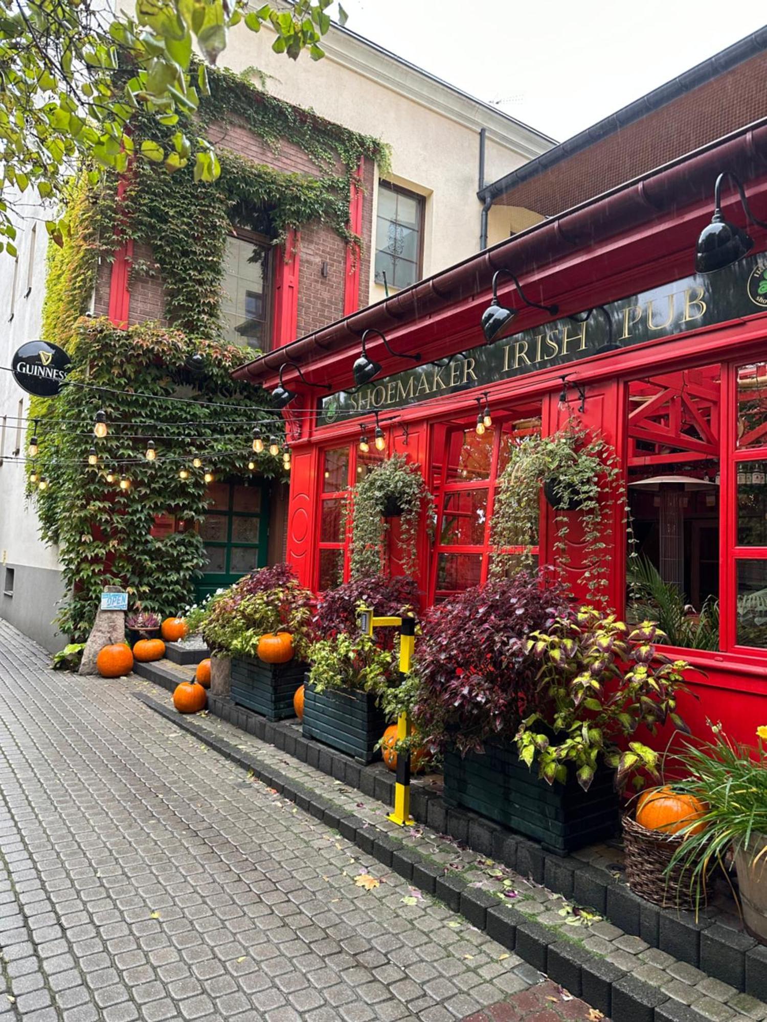Shoemaker Irish Pub & Accommodation Kielce Ngoại thất bức ảnh