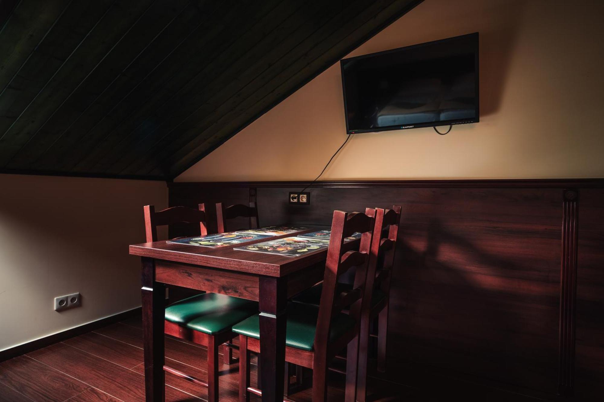 Shoemaker Irish Pub & Accommodation Kielce Ngoại thất bức ảnh