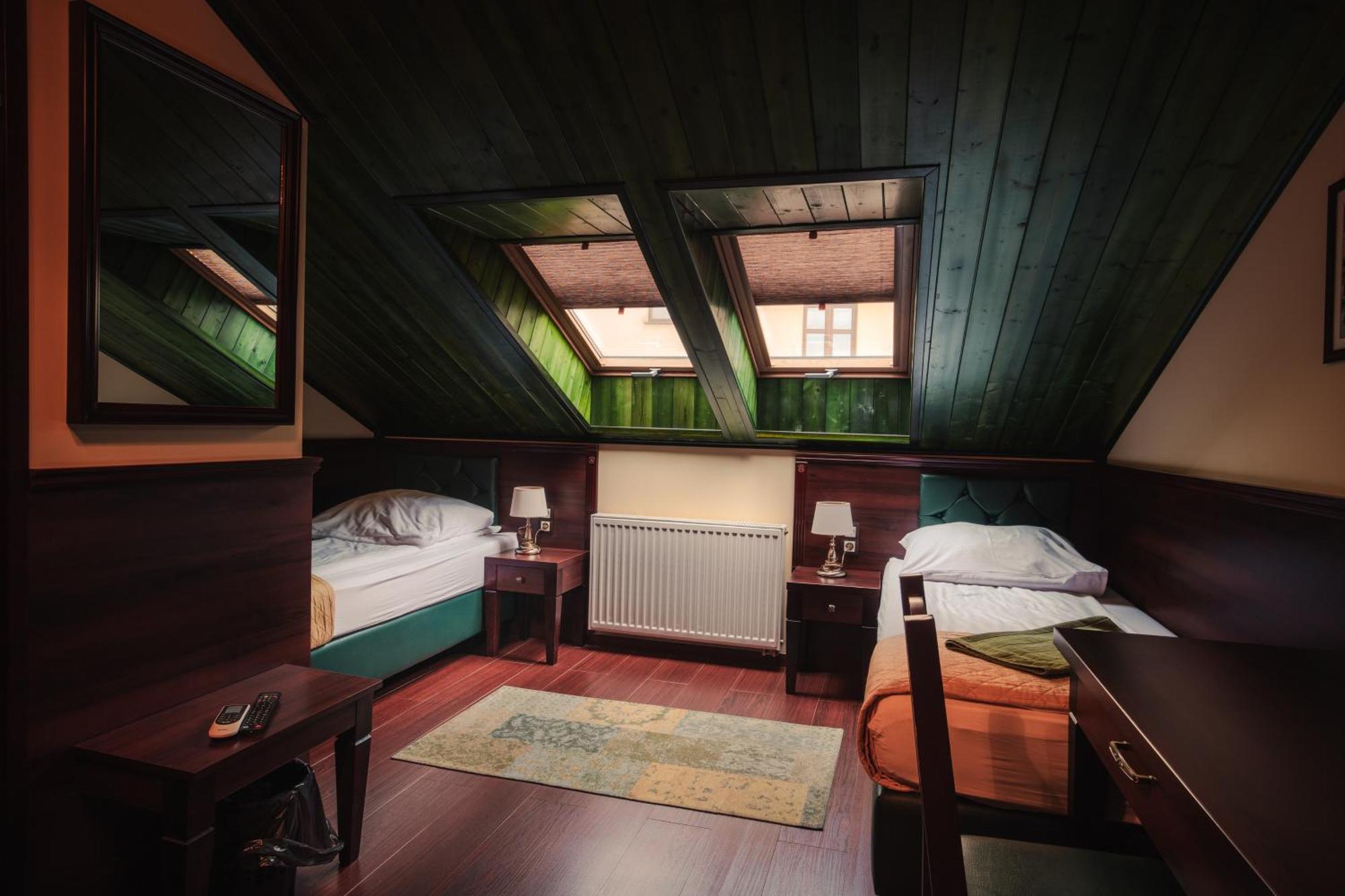 Shoemaker Irish Pub & Accommodation Kielce Ngoại thất bức ảnh