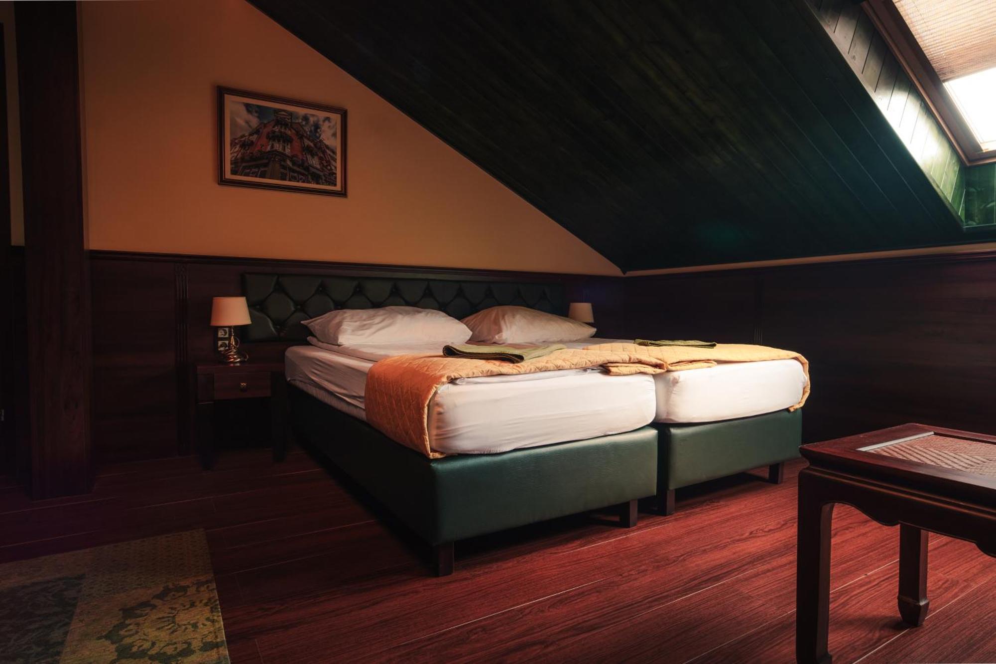 Shoemaker Irish Pub & Accommodation Kielce Ngoại thất bức ảnh